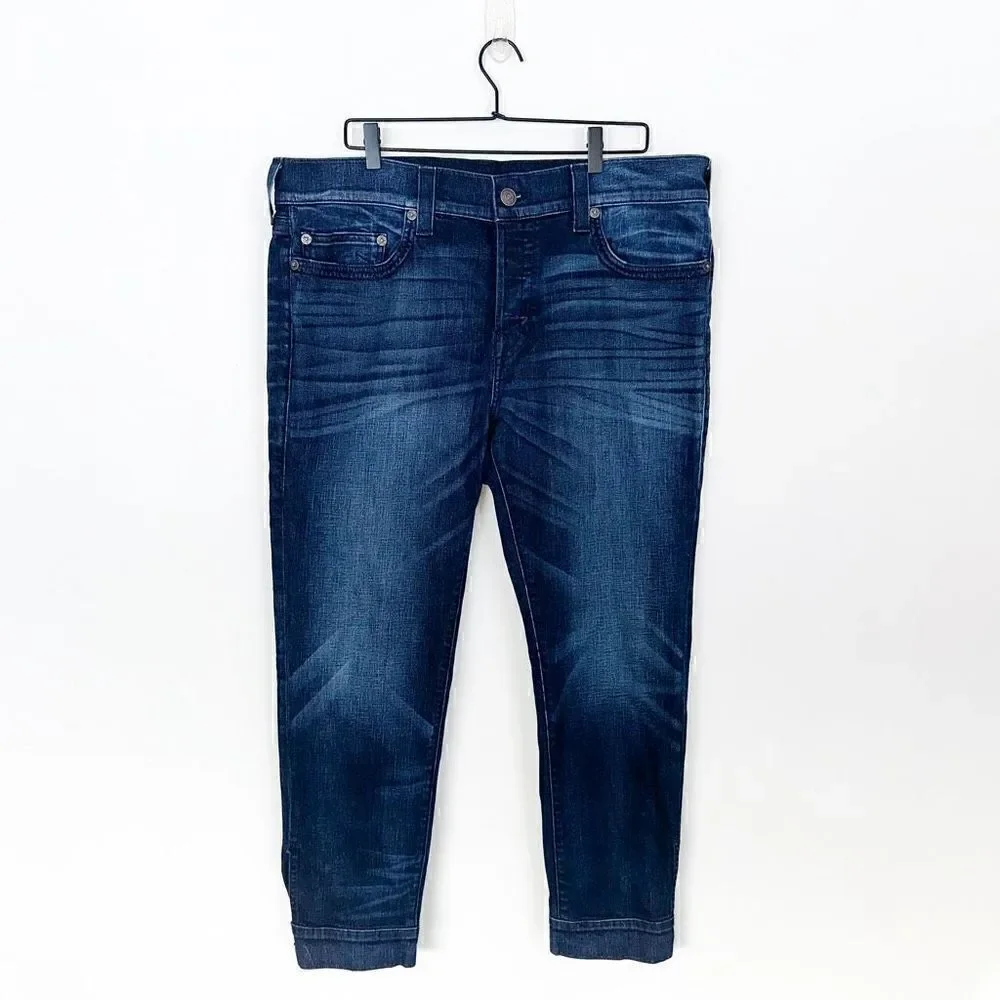 True Religion Mens Relaxed Skinny Rocco No Flap SE Dark Wash Snap Cuff Hidden Bu